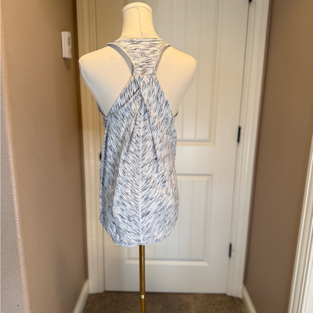lululemon athletica Essentials White and Gray Tank Top - Picture 4 of 4